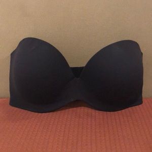 Fine Lines Black strapless bra.